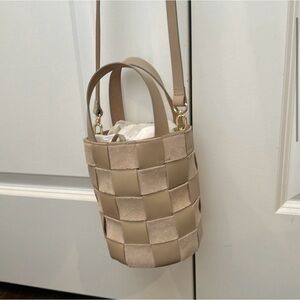 J crew Woven bucket bag in leather and suede